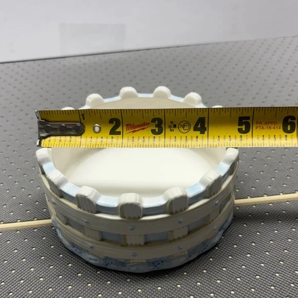 Vintage Yankee Candle Ceramic Holder White Fence Farmhouse Decor - Picture 5 of 7